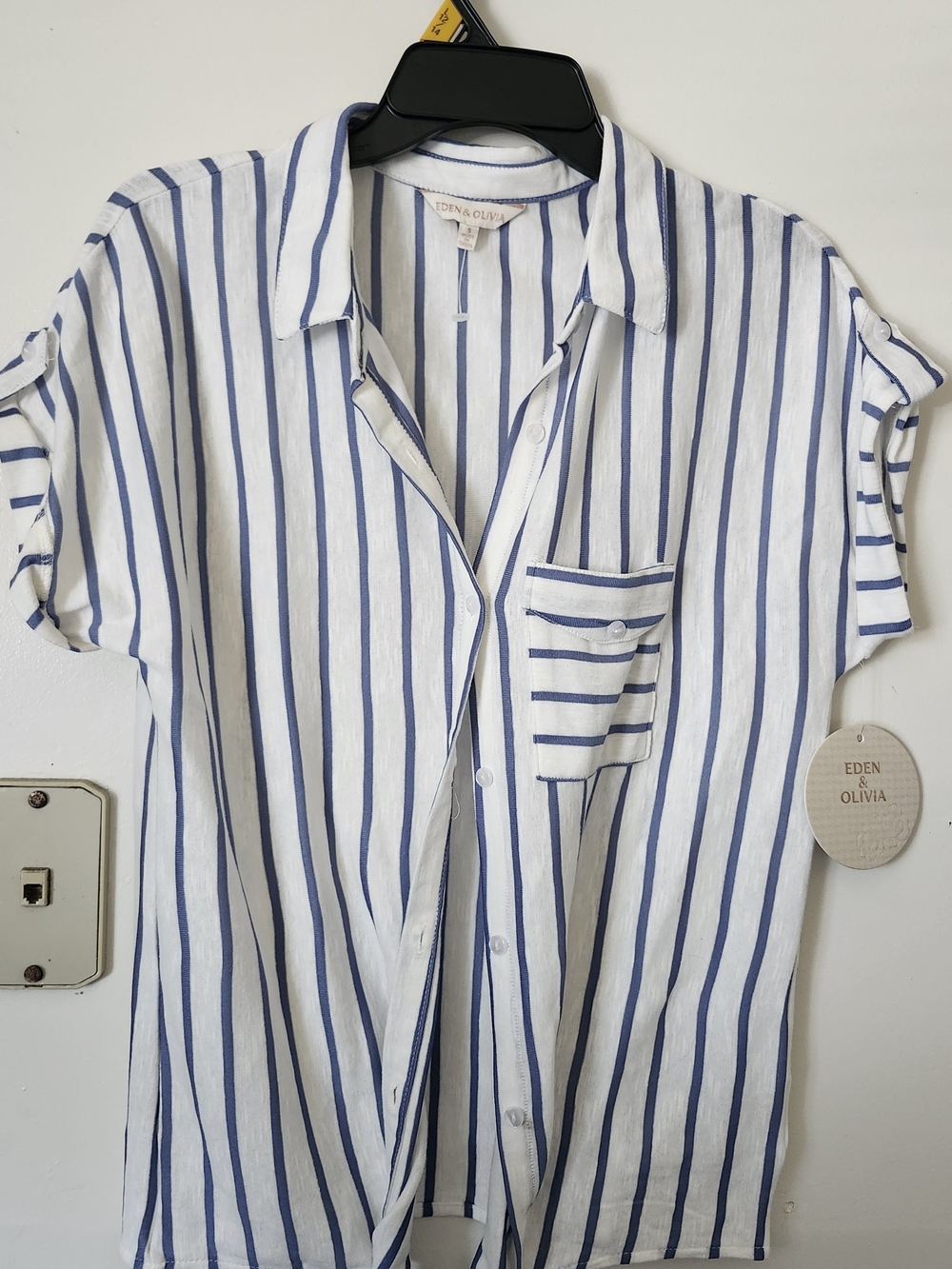 Eden & Olivia Blue and White Striped Button-Up Shirt